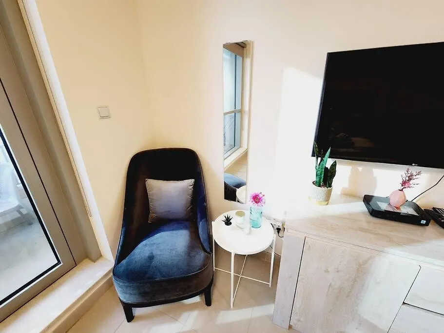 Stylish Studio For Rent Close To Burj Khalifa At Downtowen Dubaï 0*,