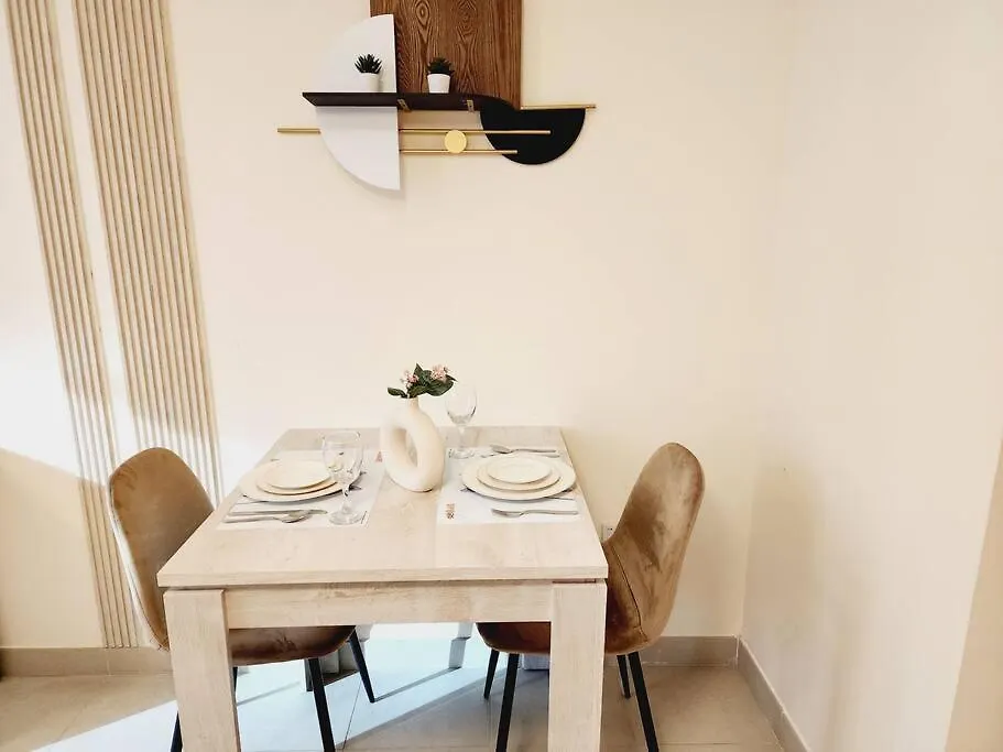 Stylish Studio For Rent Close To Burj Khalifa At Downtowen Dubaï